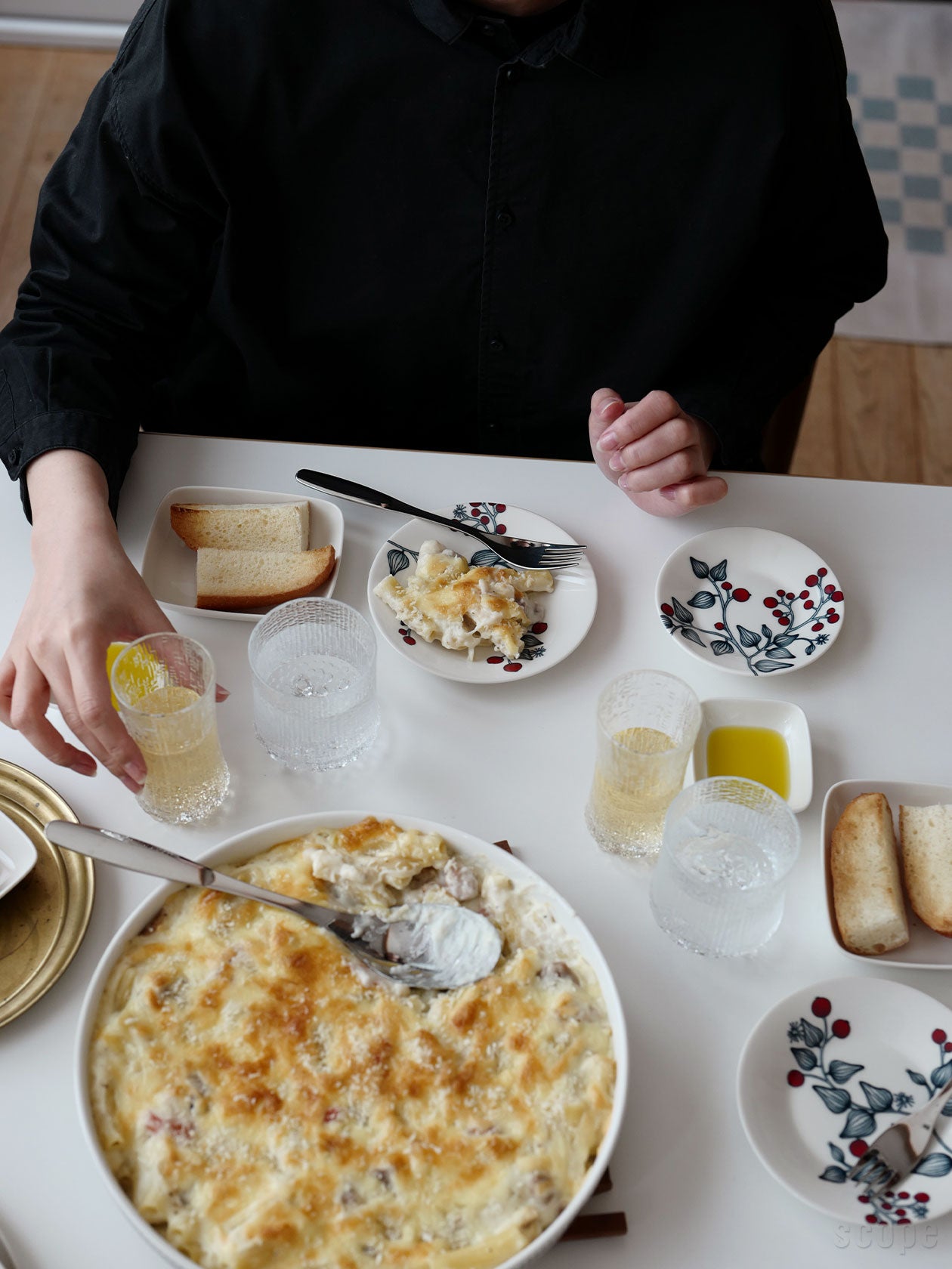 Runo フロストベリーのプレート14cmとグラタン