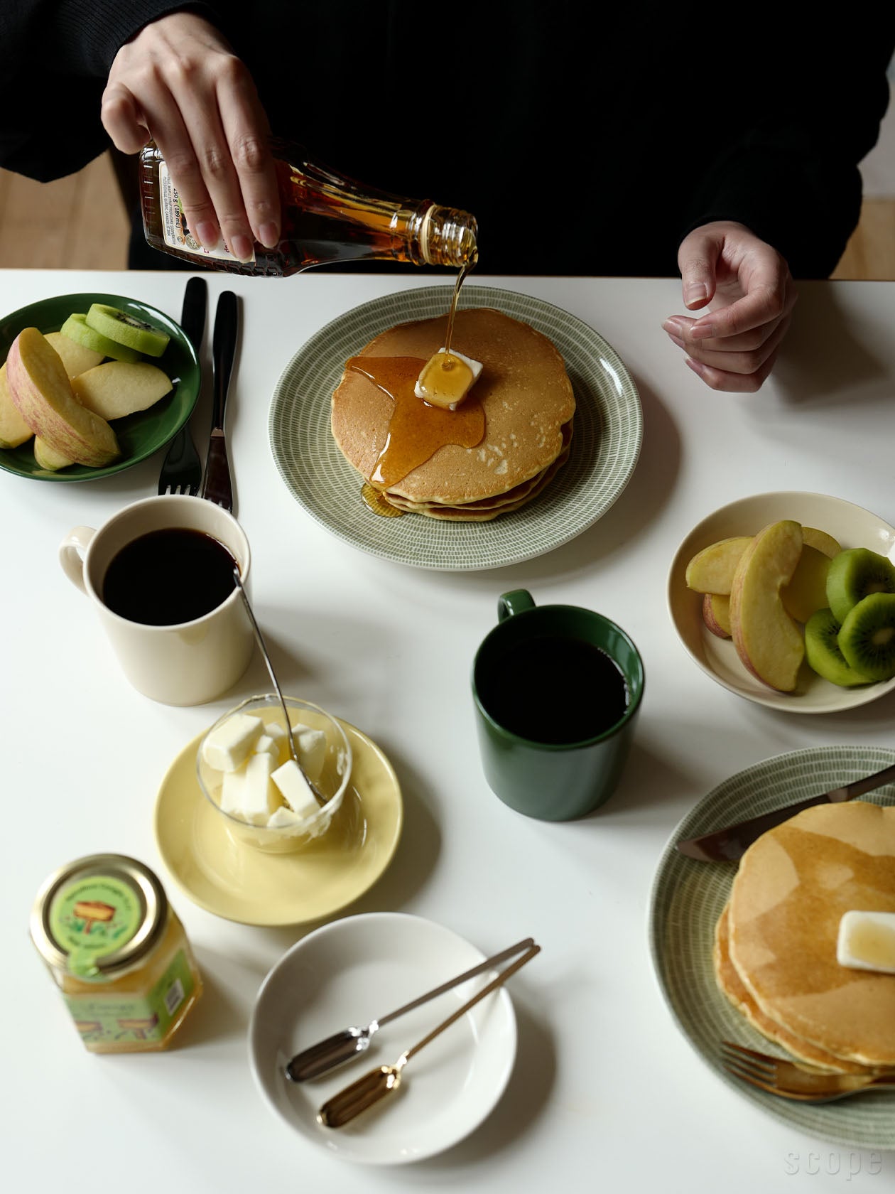 ホットケーキをのせた24h Avec プレート20cm