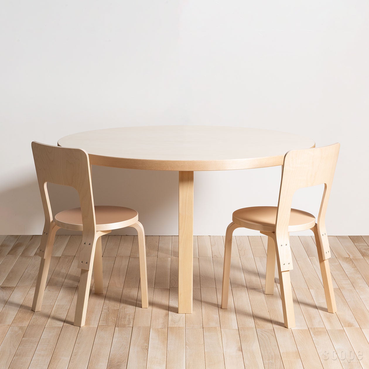 アルテック 91 テーブル φ125cm｜Artek - scope