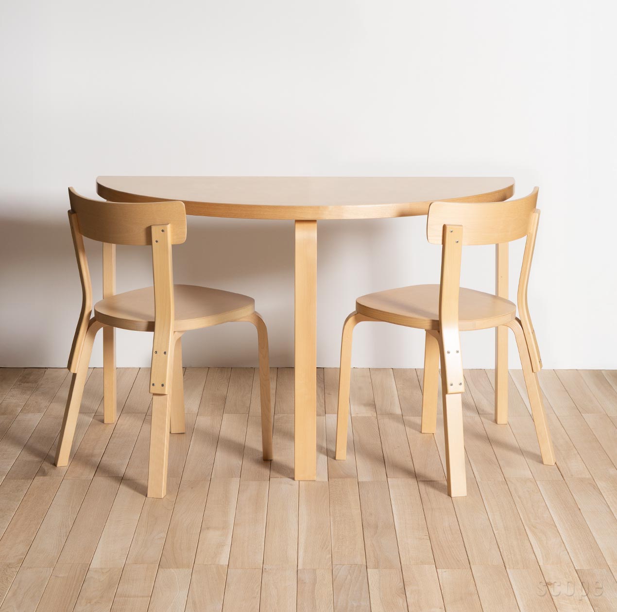 アルテック95 artek 95 テーブル 半円形 120cm artek (アルテック) テーブル 95 W120×D60×H72cm 半円形