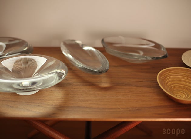 Ovalette coffee table