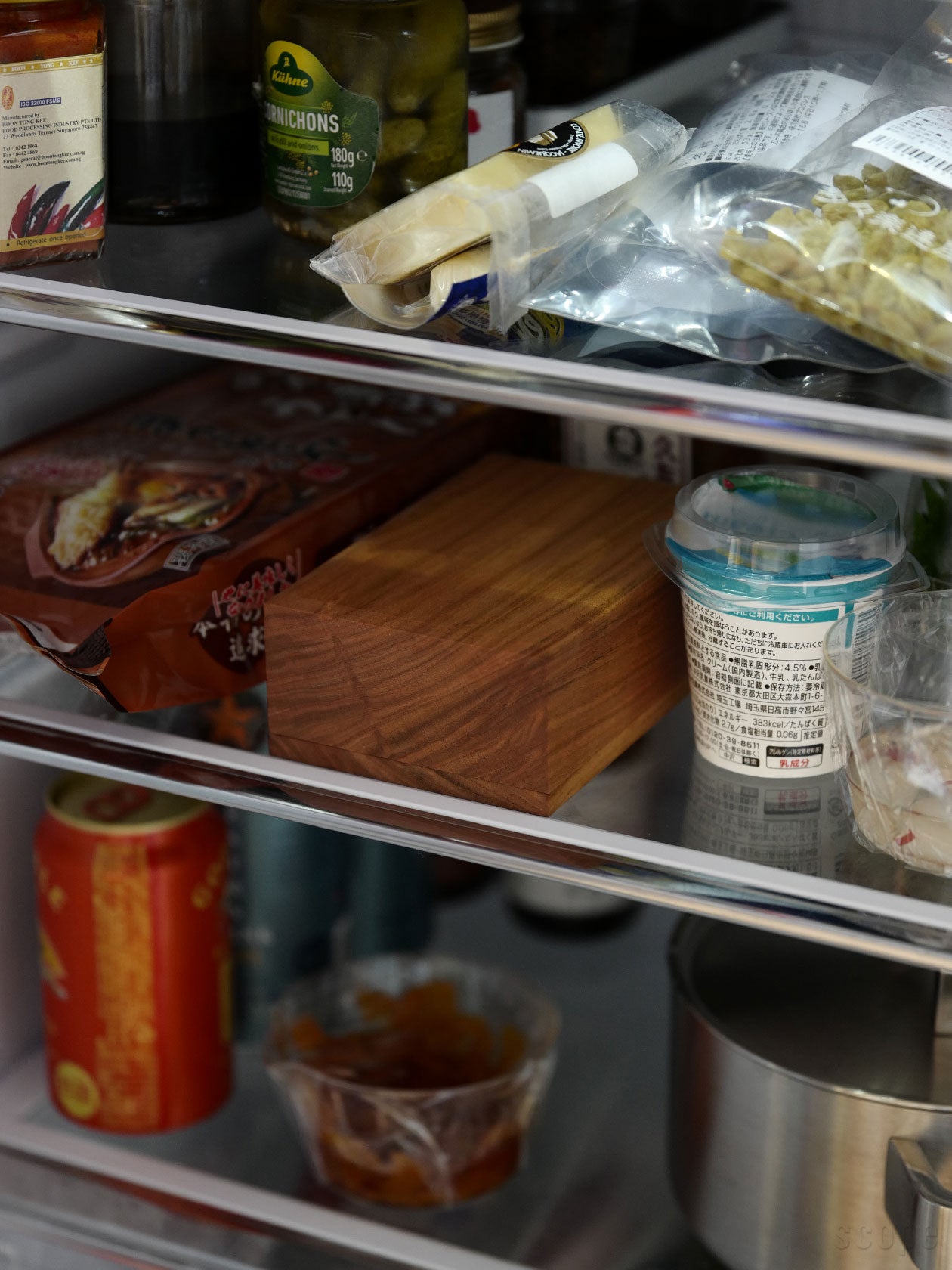 冷蔵庫に収納したバターケース全判