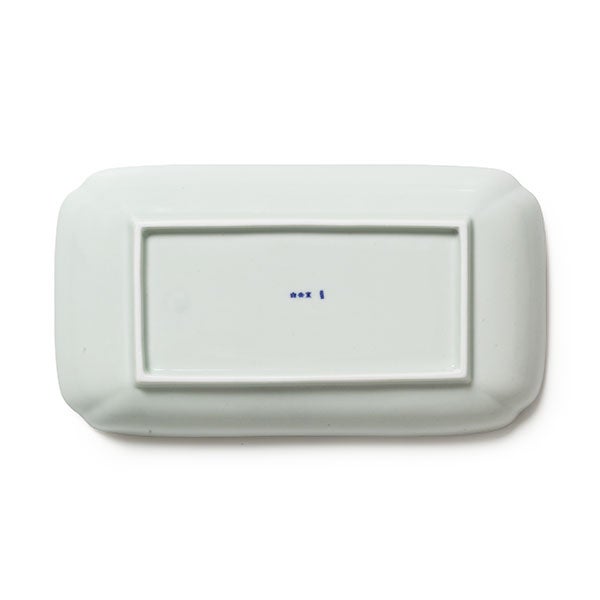 木瓜角皿 縁錆 長角 濃