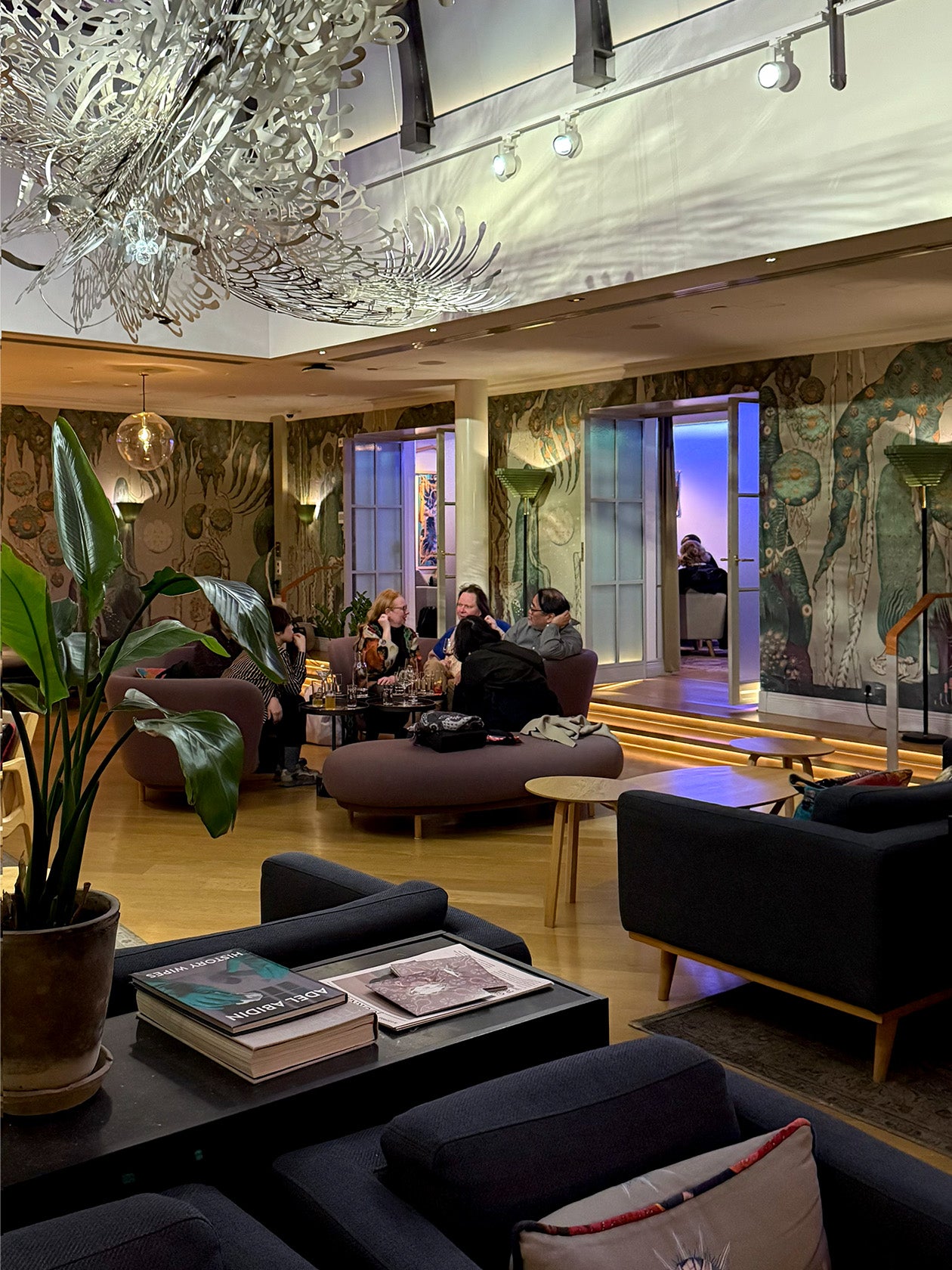 Wintergarden barの店内
