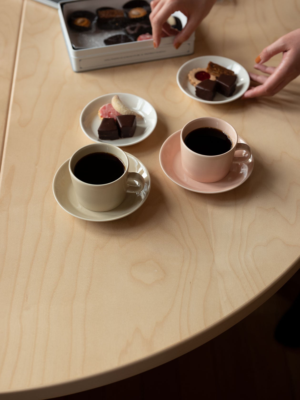 ☆scope☆iittala☆Teema☆ティーカップ\u0026ソーサー\u0026プレート