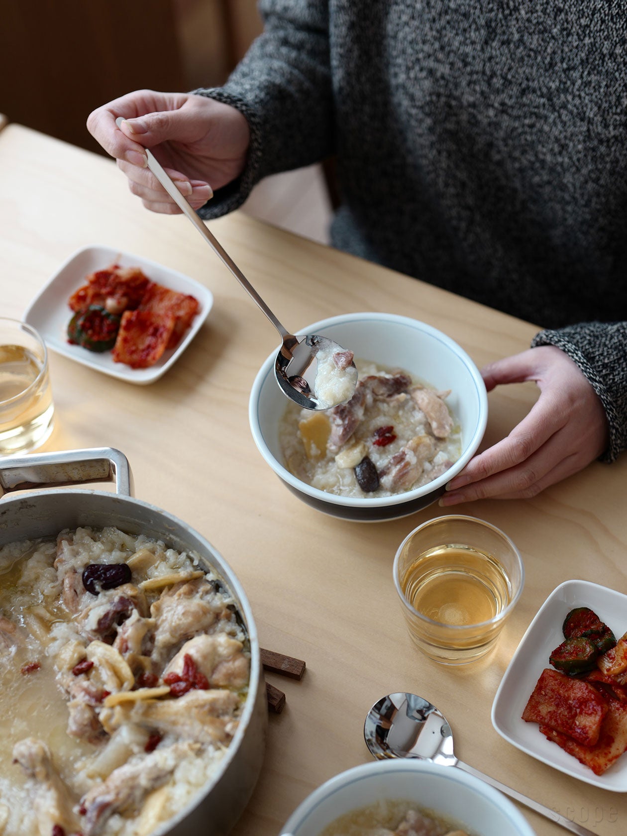 手に持ったcani スッカラ