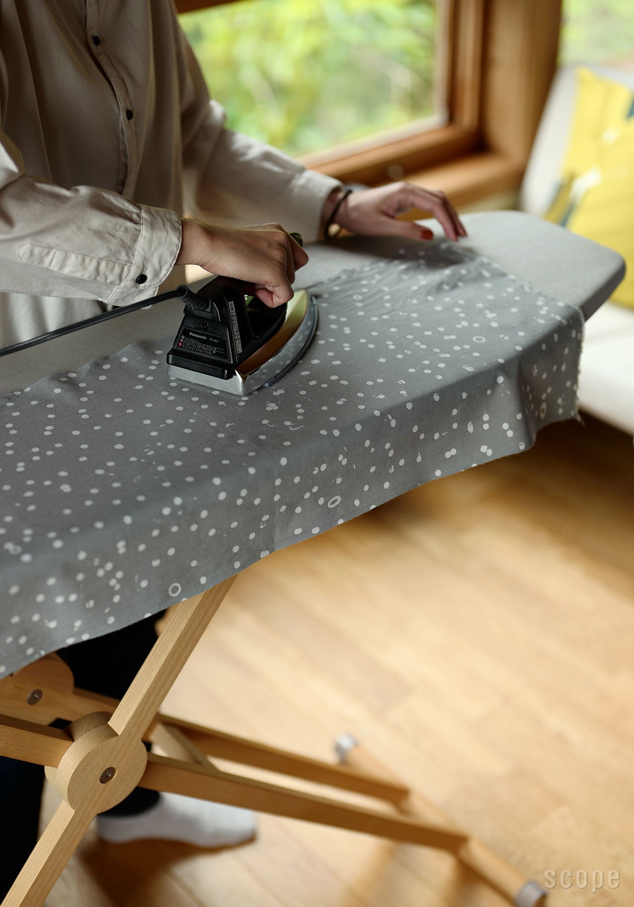 SIDE BY SIDE (サイド バイ サイド)  Ironing Board Au Pair