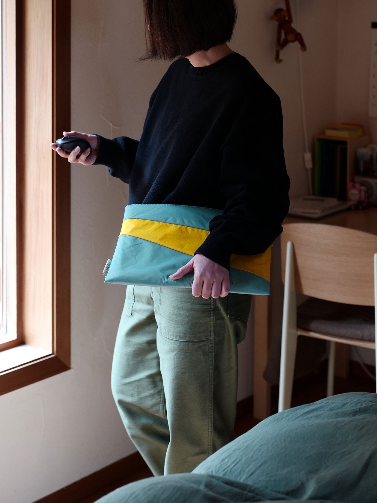 Untitled, 2026 Ocean & Sunflower。13〜14インチ対応の頼れるスリーブ