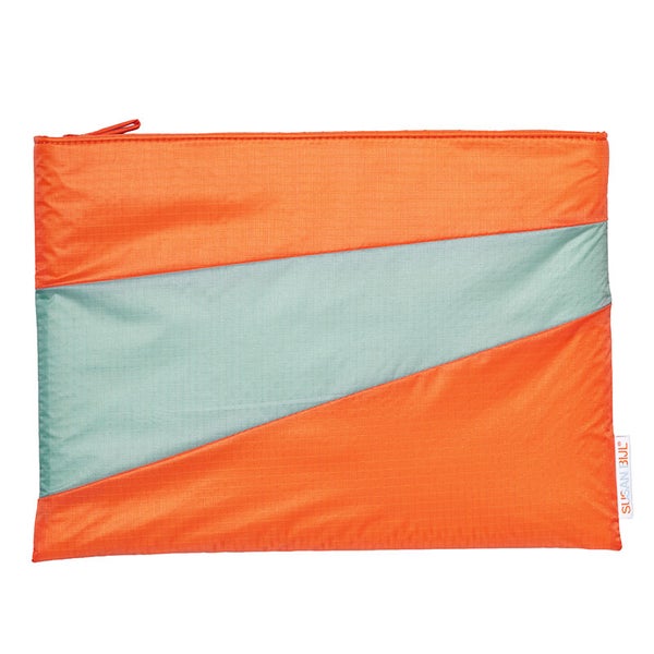 S.B Untitled, 2026 プロテクタブル Orange & Surf Spray 27