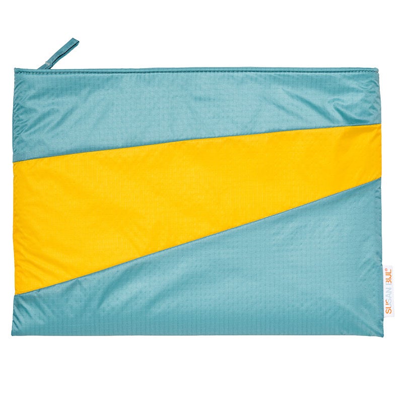 13・14インチPCに。スーザンベルのプロテクタブル