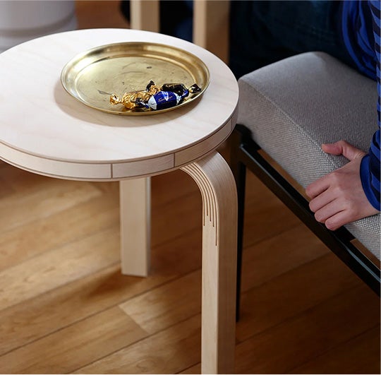 Stool 60 コントラスティ