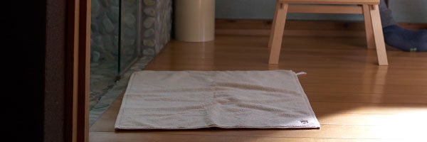 アイボリーが入荷