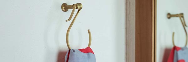 真鍮タオル掛け再入荷